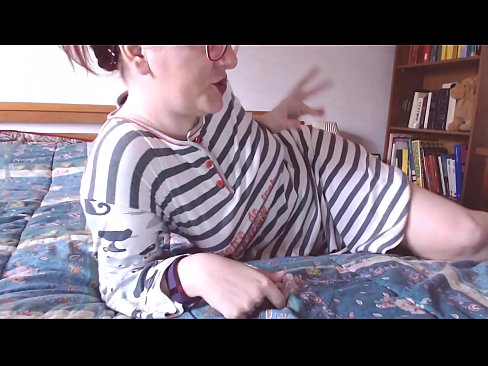 ❤️ Raiso ity akoho mainty lehibe ity ao am-bavanao andevo kely Voasary vetaveta fotsiny aminay mg.sexvideogif.ru ﹏