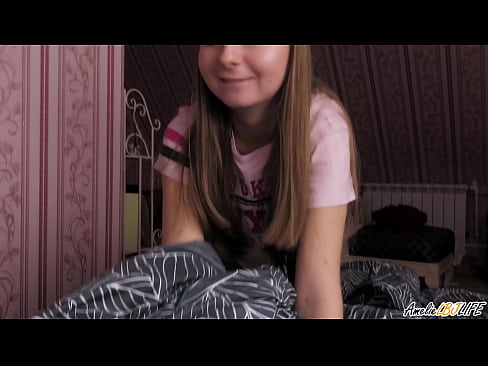 ❤️ Nitsentsitra lalina ny BFF-ny i Blondie ary niditra tao am-bavany Voasary vetaveta fotsiny aminay mg.sexvideogif.ru ﹏